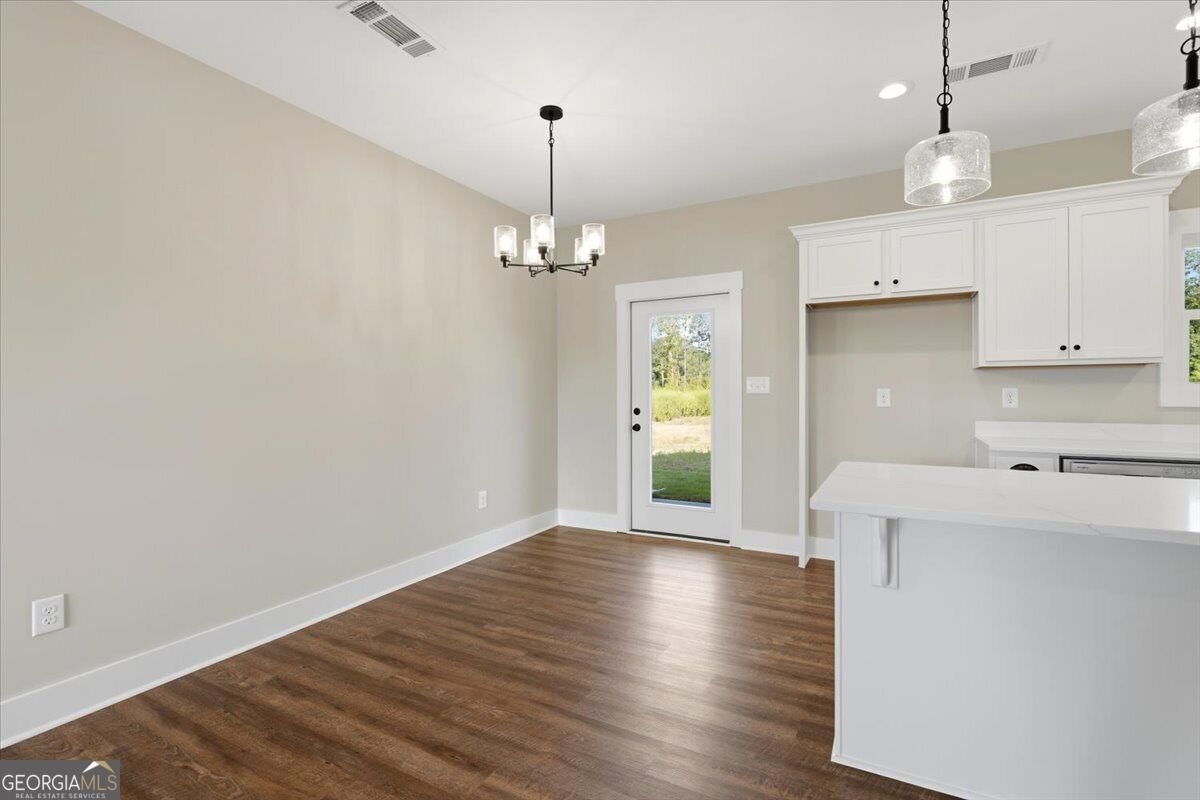 142 Overland Way Gray - Photo 6