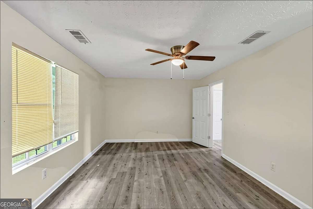 2880 Field Spring Drive Lithonia - Photo 6