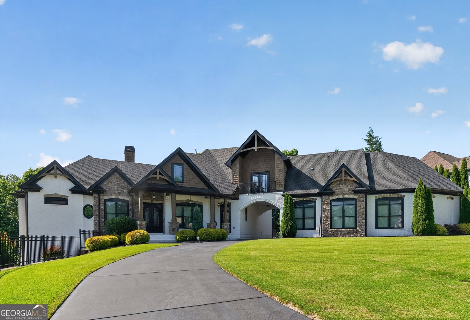2344 Northern Oak Drive Braselton - main photo