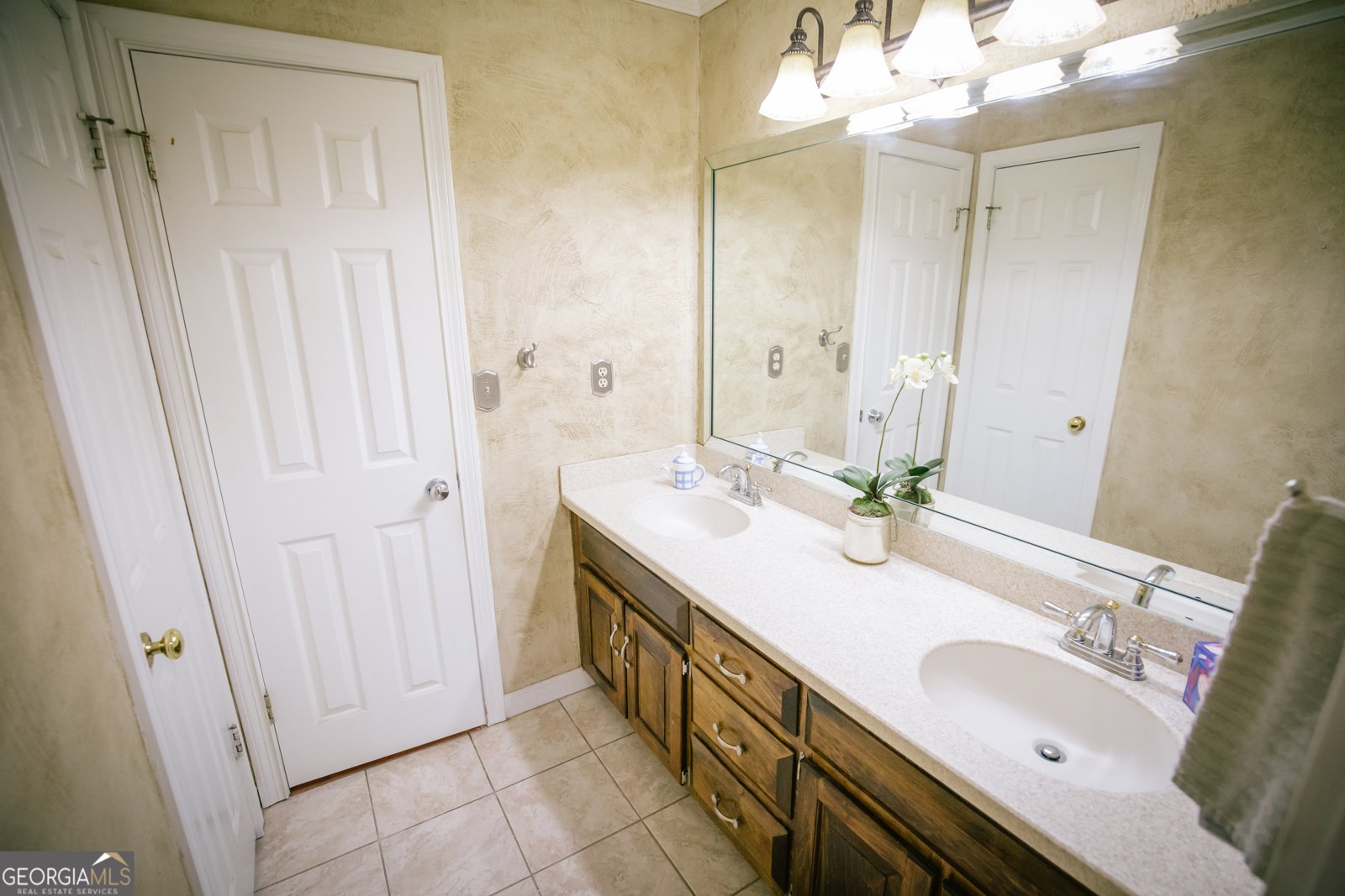 6960 Northgreen Drive Sandy Springs - Photo 32