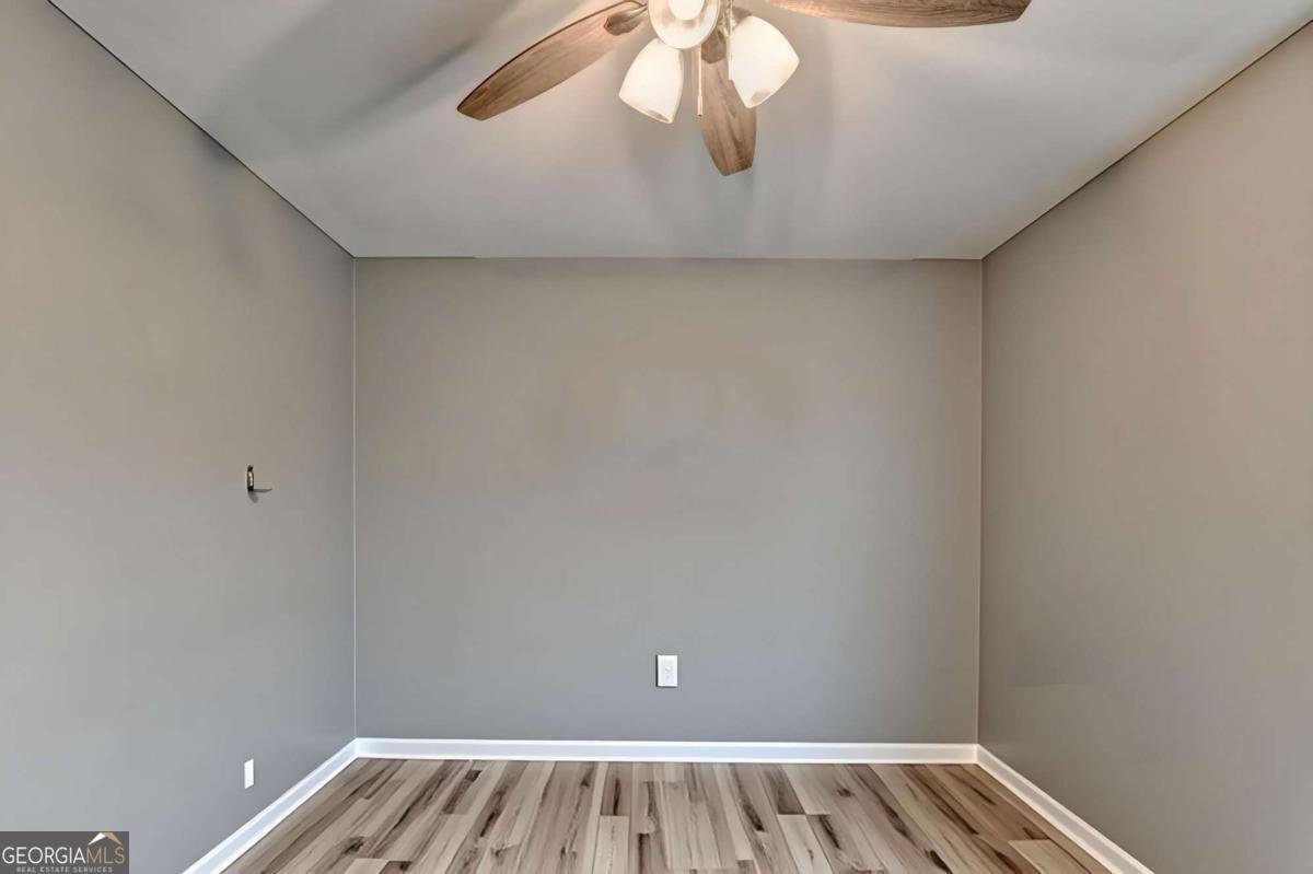 915 Cove Place Locust Grove - Photo 18