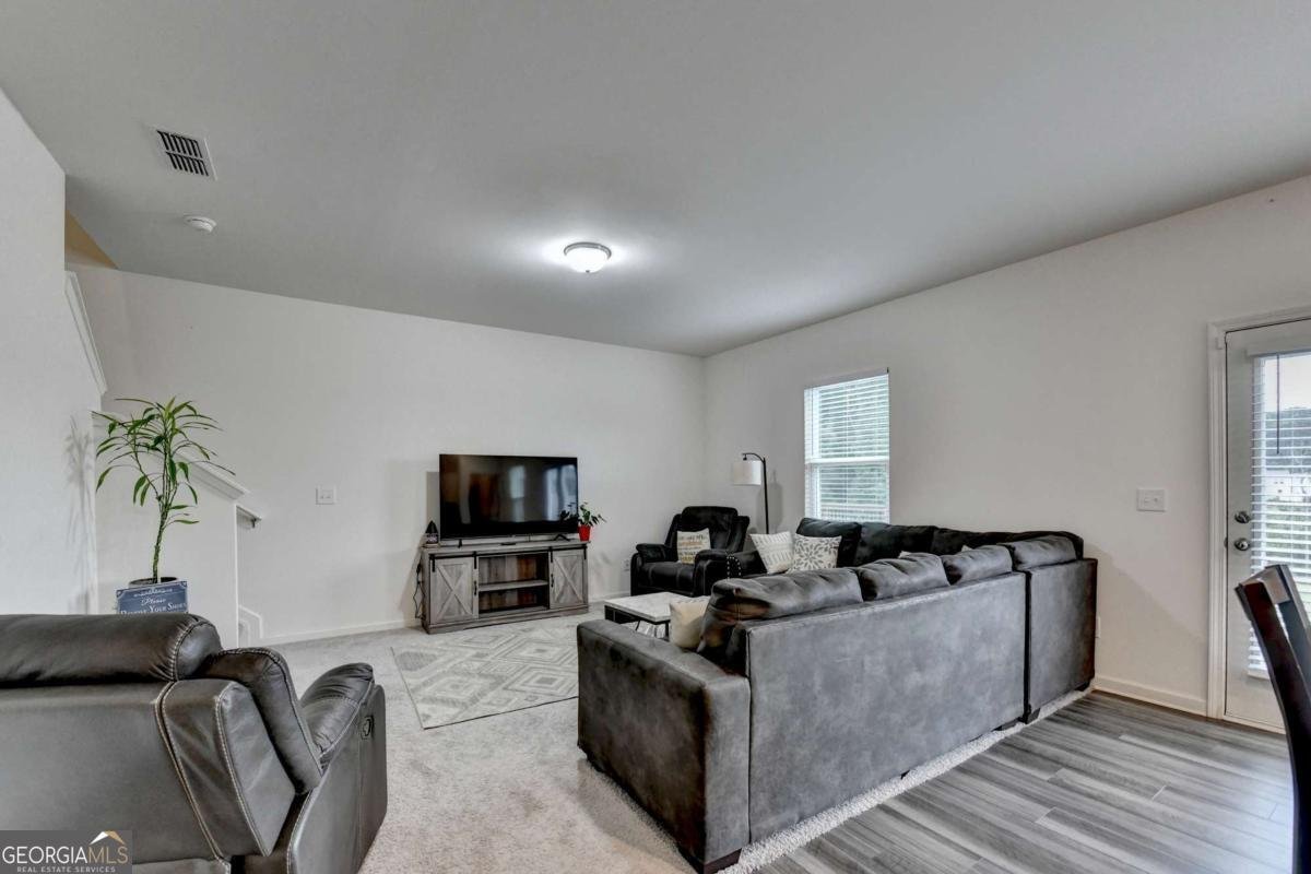415 Knightsbridge Lane Winder - Photo 8