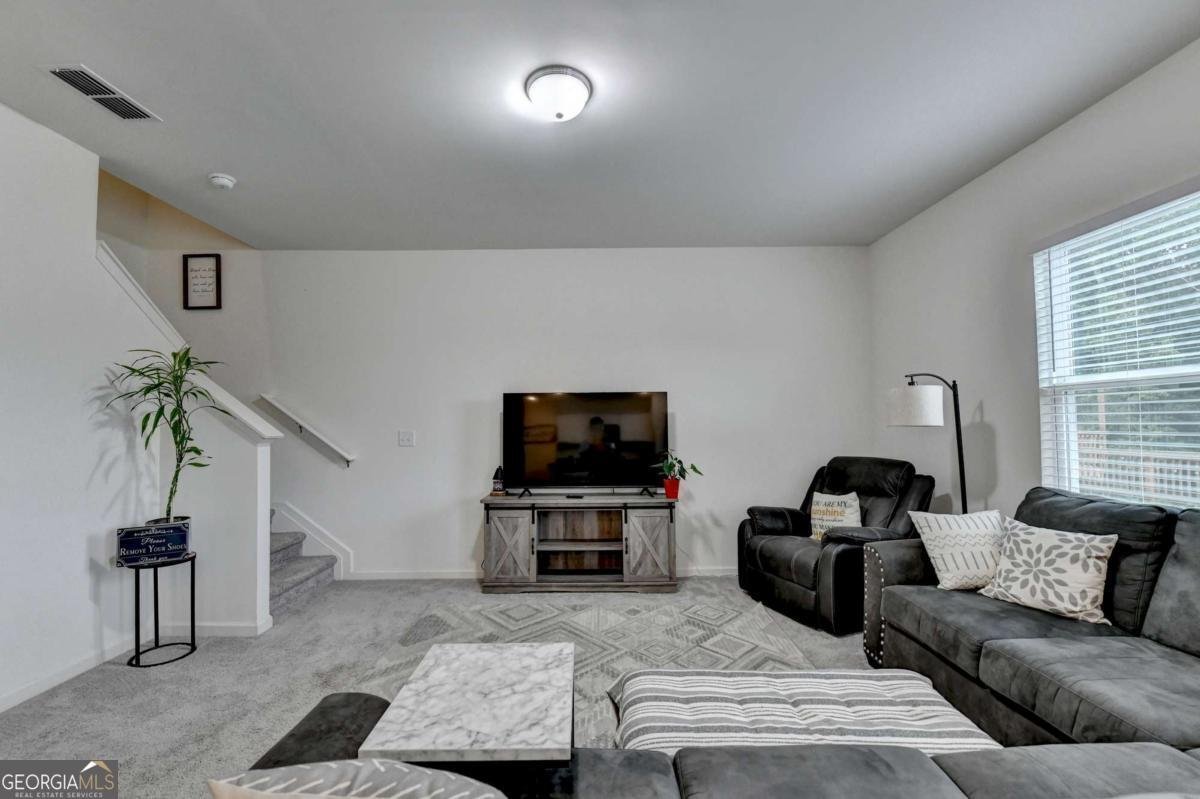 415 Knightsbridge Lane Winder - Photo 9