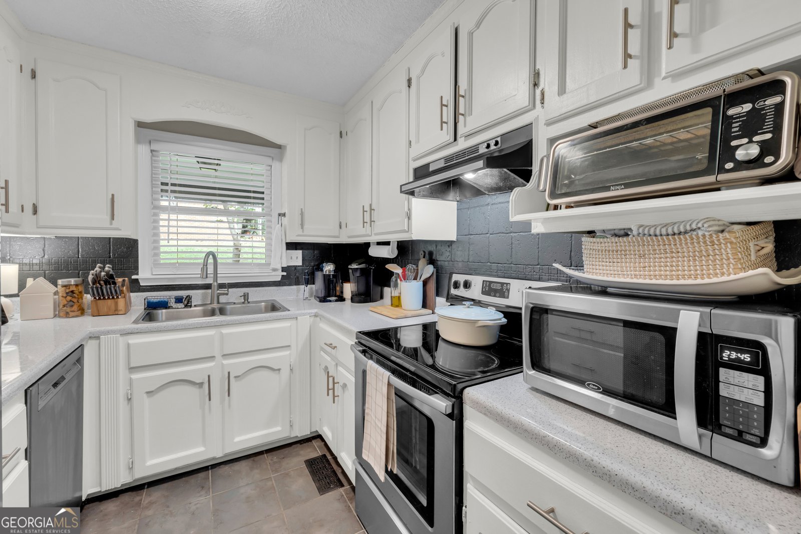 161 Pheasant Run Bogart - Photo 11