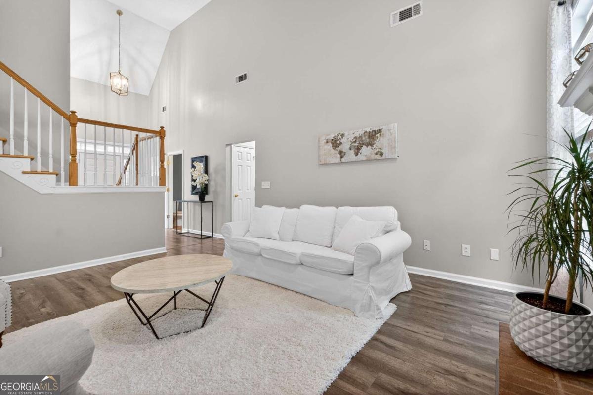 3690 Blackgold Drive Buford - Photo 12