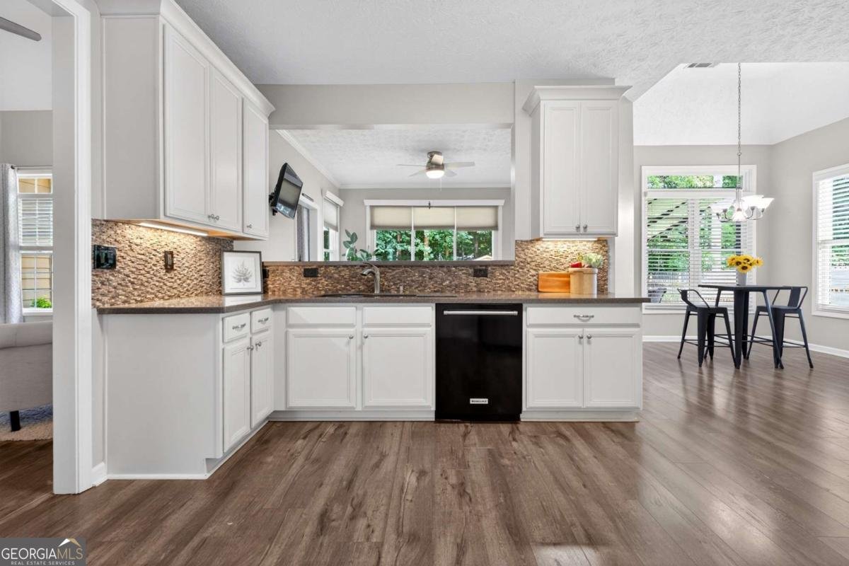 3690 Blackgold Drive Buford - Photo 20