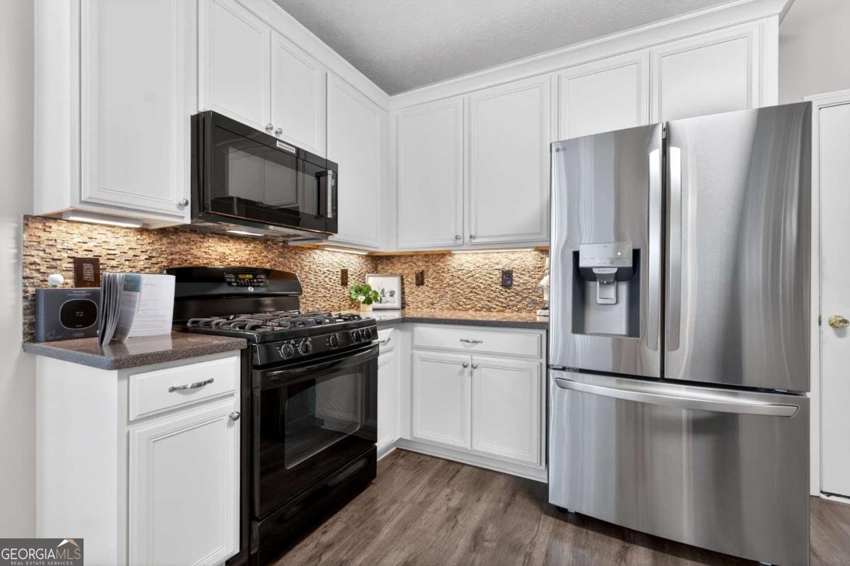 3690 Blackgold Drive Buford - Photo 23