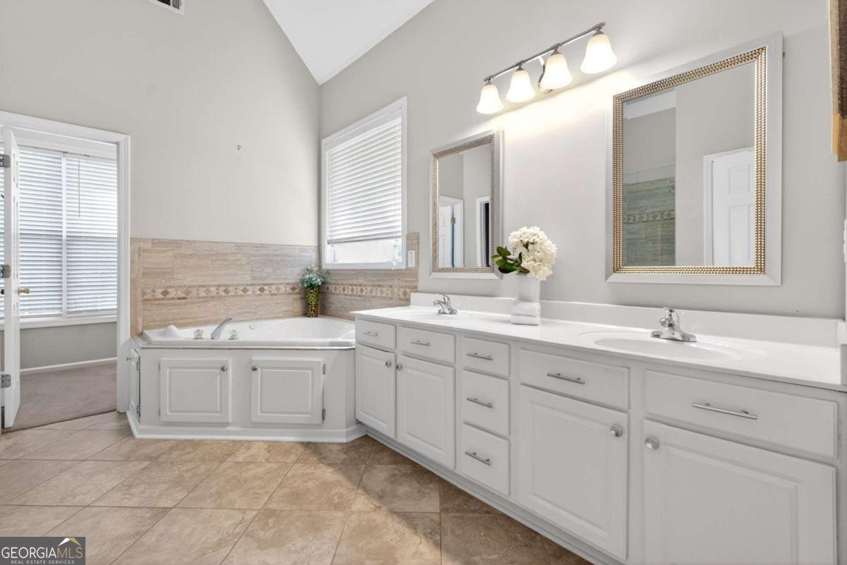 3690 Blackgold Drive Buford - Photo 28