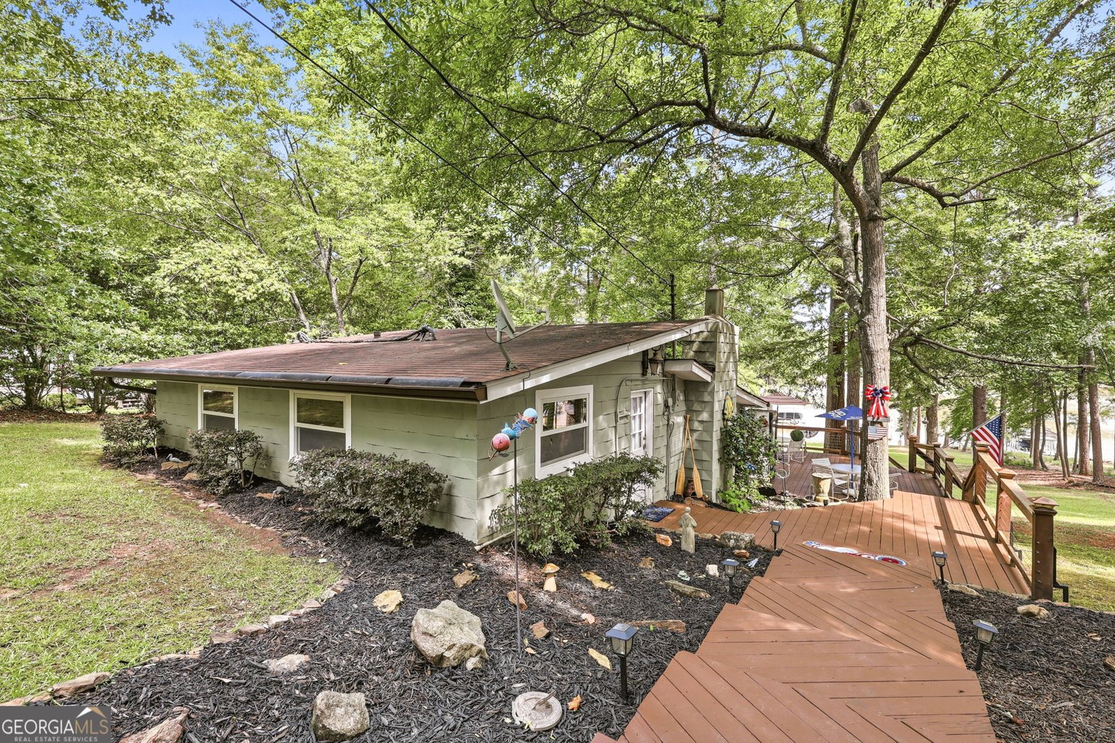 7726 Sourwood Lane Murrayville - Photo 11