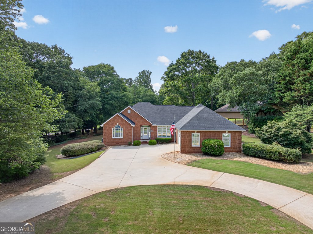 301 Oak Ridge Drive Maysville - main photo