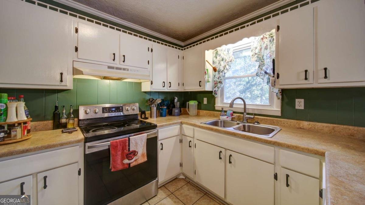 469 PLANTATION Drive Winder - Photo 8