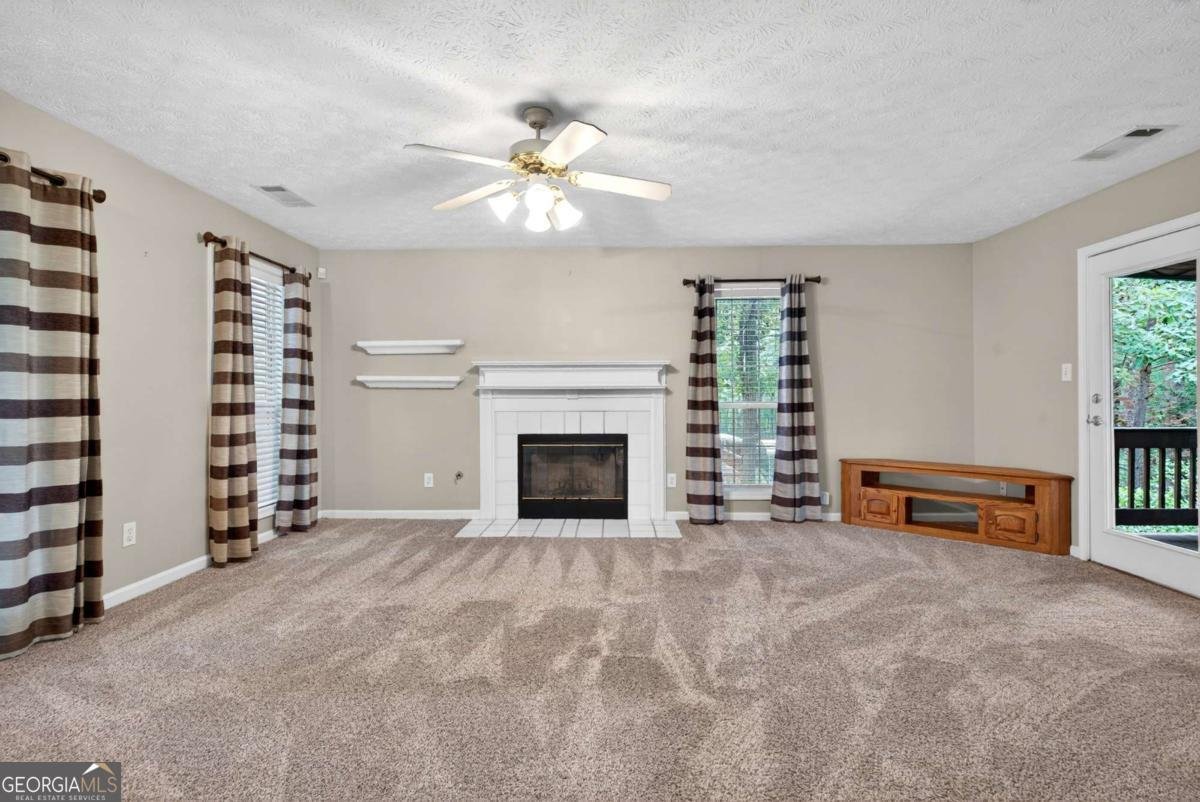 148 Brentwood Way Stockbridge - Photo 10