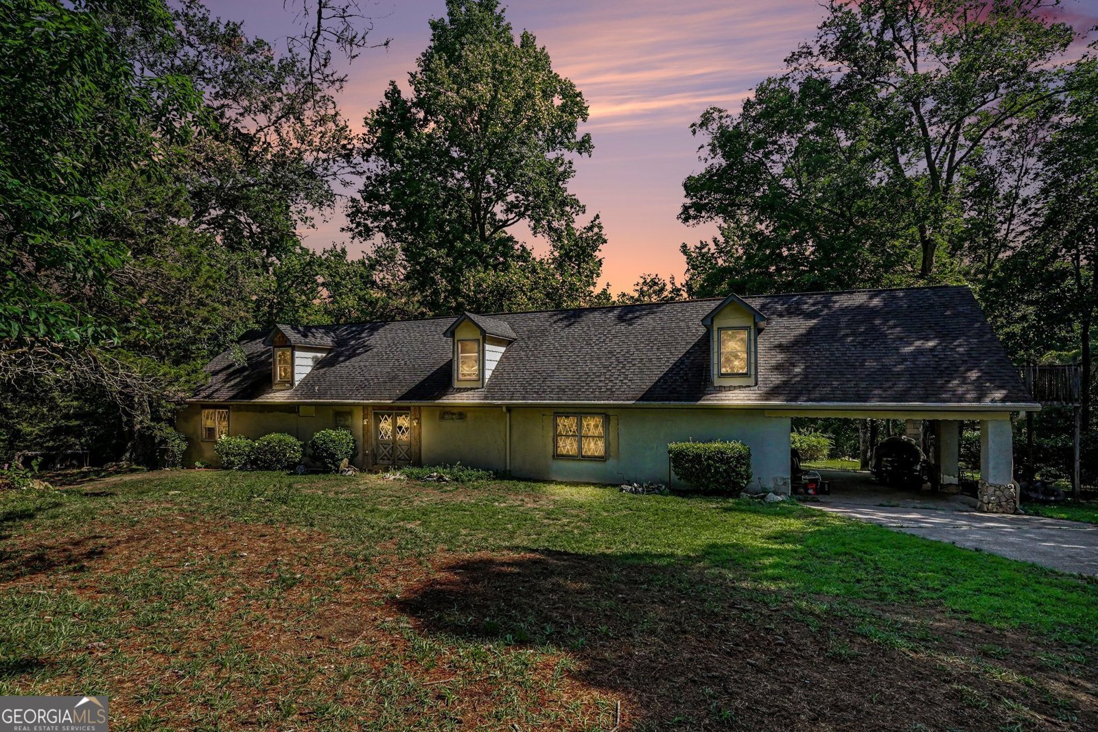 5441 Alexanders Lake Road Stockbridge - main photo