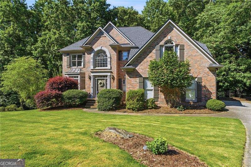 835 Forestwalk Drive Suwanee - main photo