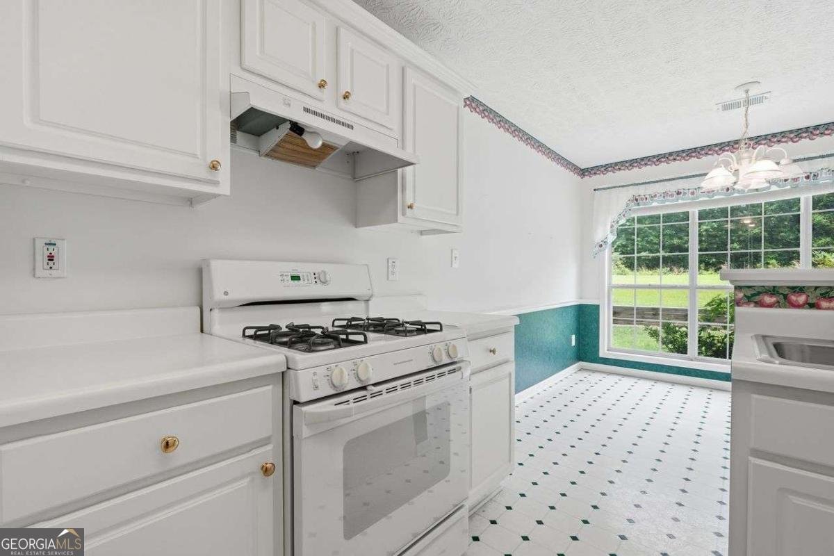 111 Laura Ashlyn Court Mcdonough - Photo 11