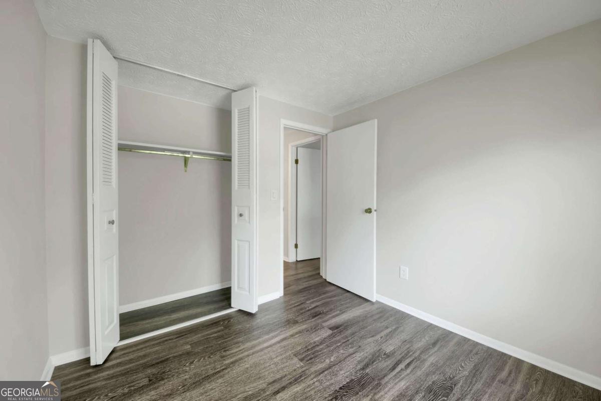 570 Sheringham Court Roswell - Photo 16