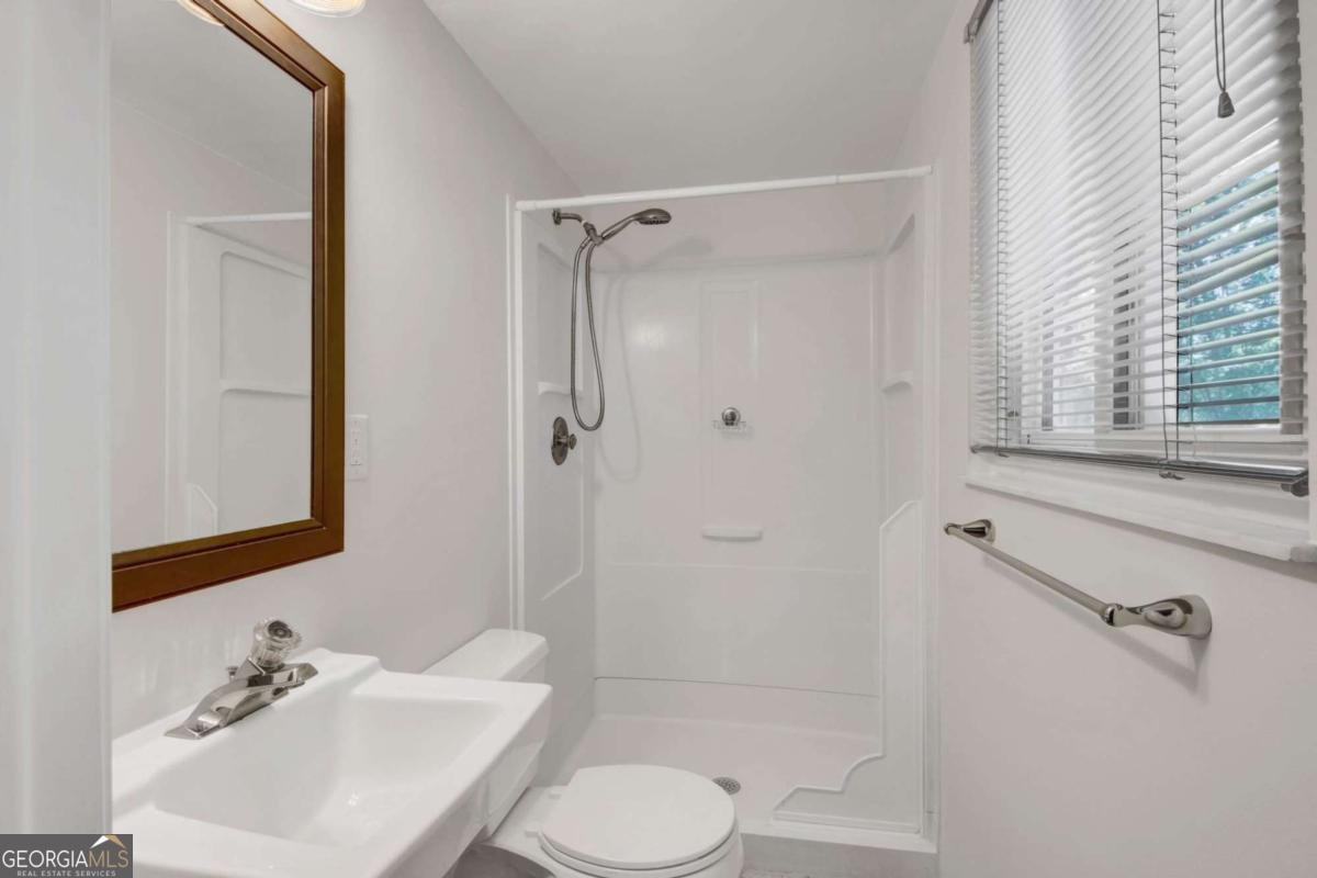 570 Sheringham Court Roswell - Photo 22