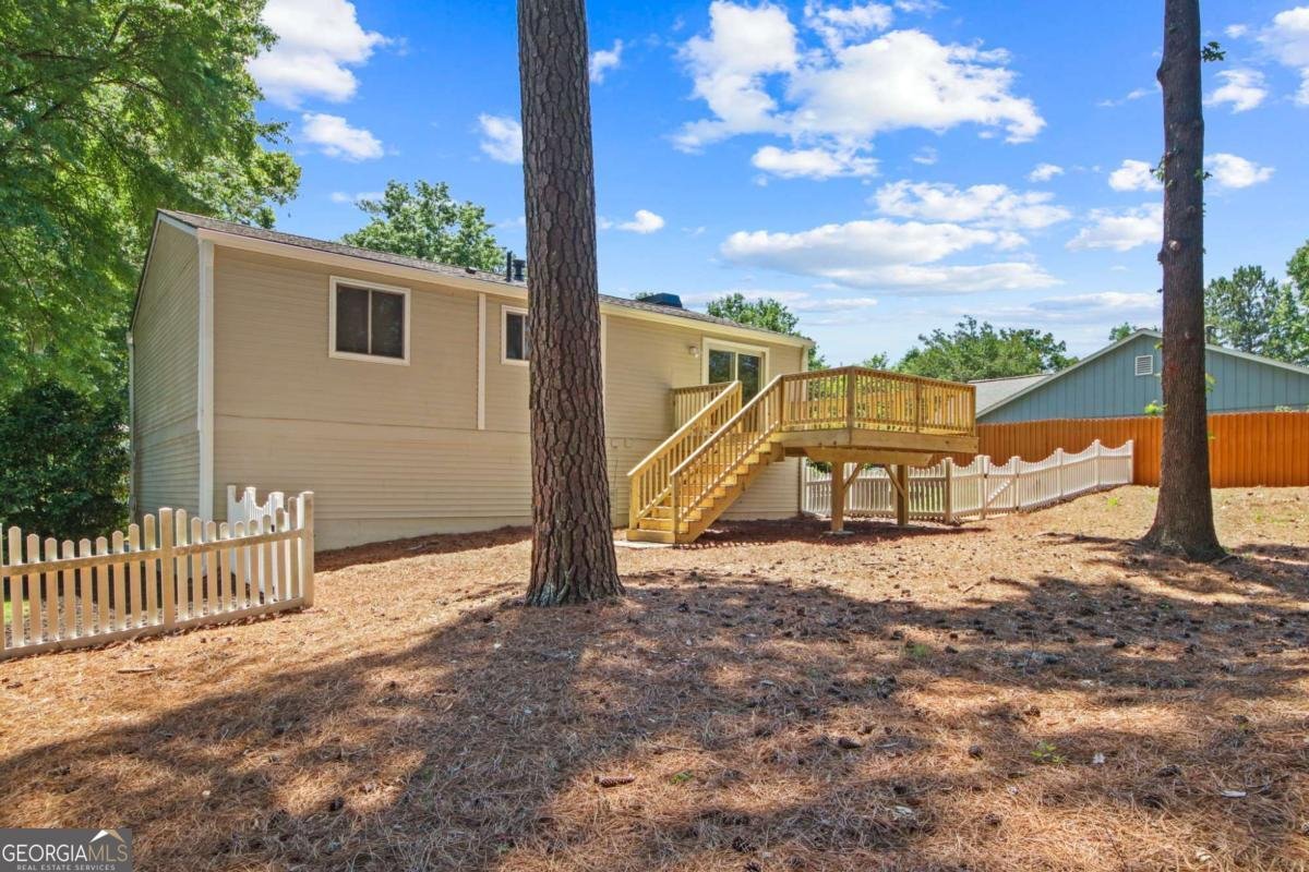 570 Sheringham Court Roswell - Photo 30