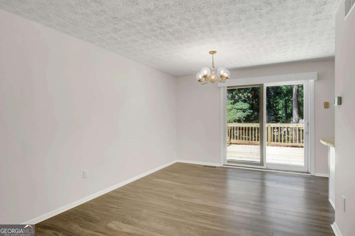 570 Sheringham Court Roswell - Photo 7