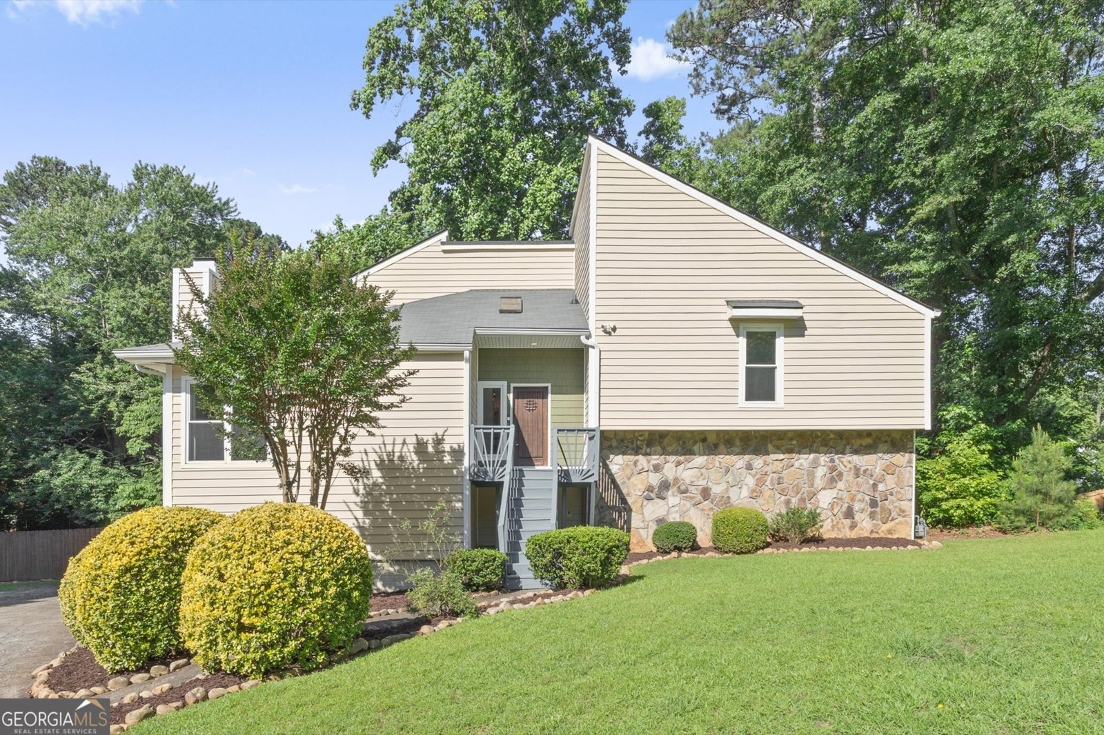 2193 Oakrill Court Marietta - main photo
