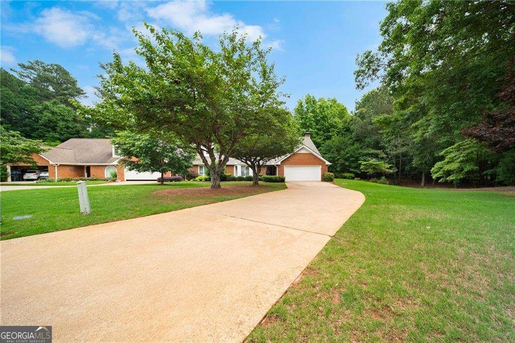 300 Brickleberry Drive Roswell - Photo 40