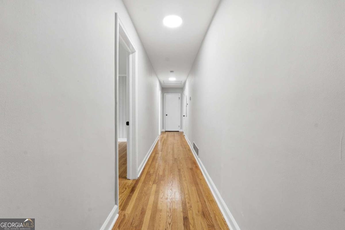 2167 Cloverdale Drive Atlanta - Photo 19
