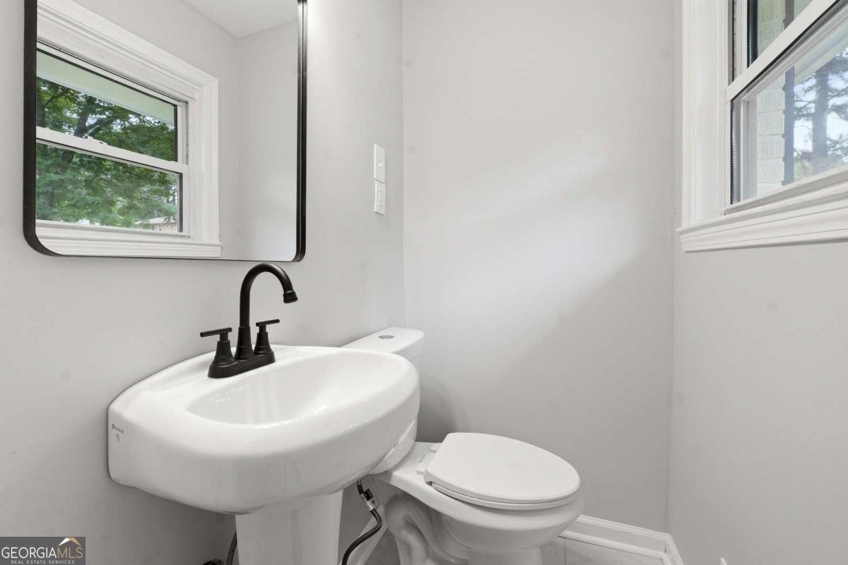 2167 Cloverdale Drive Atlanta - Photo 21
