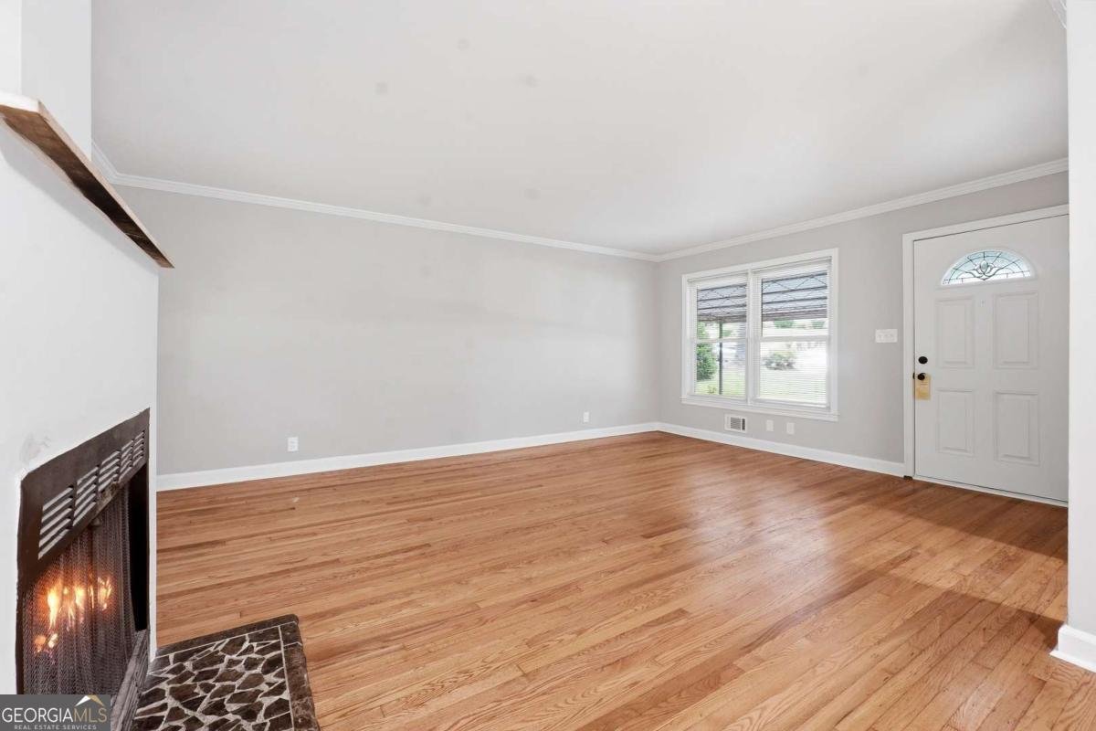 2167 Cloverdale Drive Atlanta - Photo 8