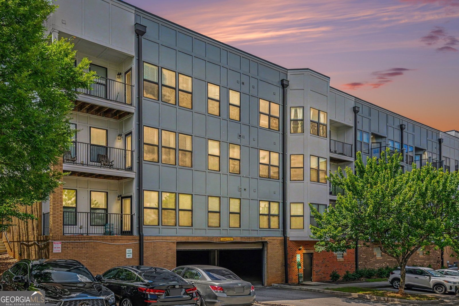 898 Oak Street Atlanta - main photo