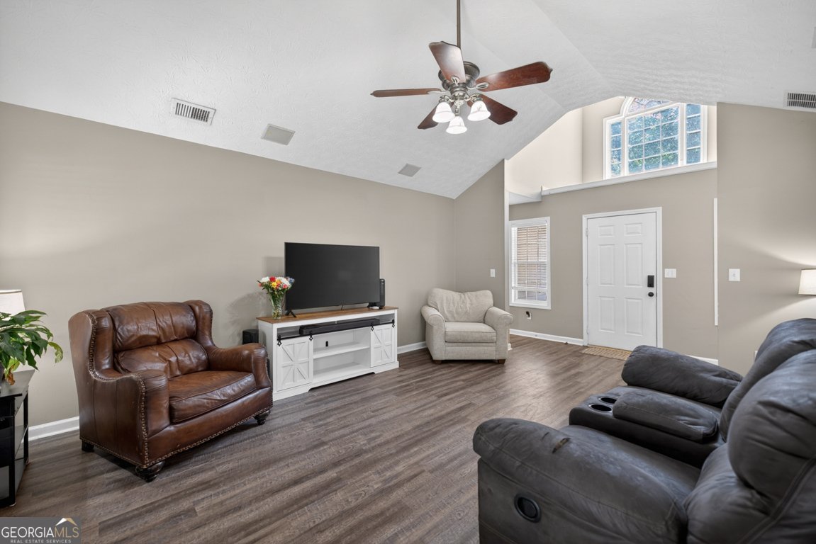 6020 Fieldwood Lane Loganville - Photo 12
