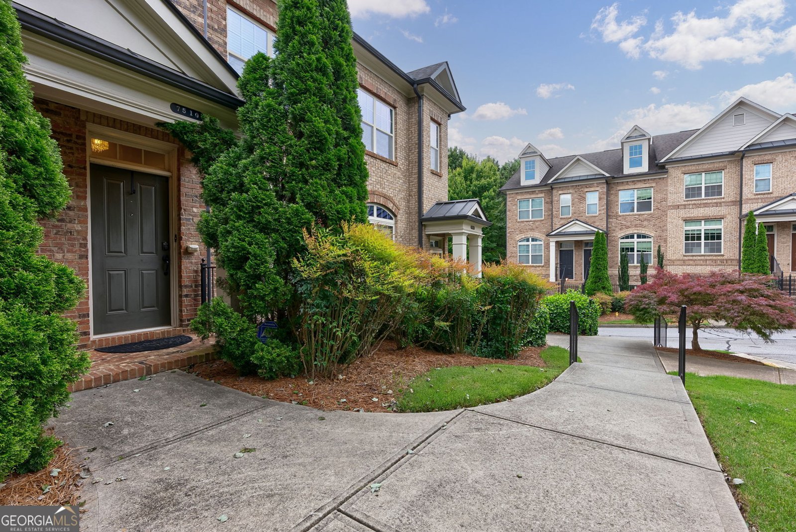 7510 Stoneridge Drive Atlanta - main photo