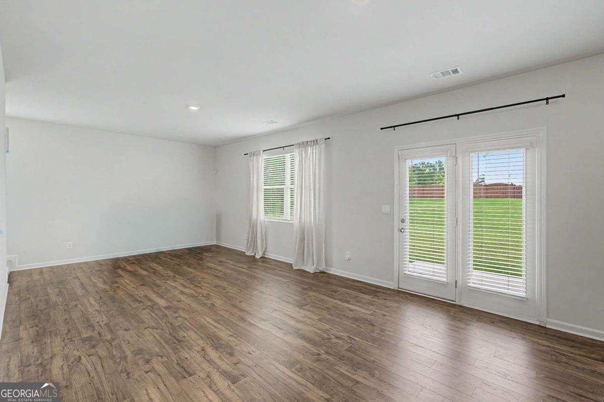 163 Oakwood Heights Road Dallas - Photo 8