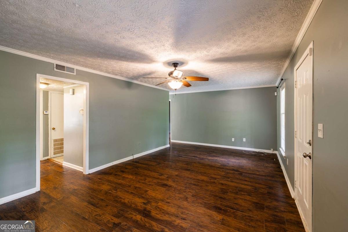 1031 Elder Heights Drive Bishop - Photo 7