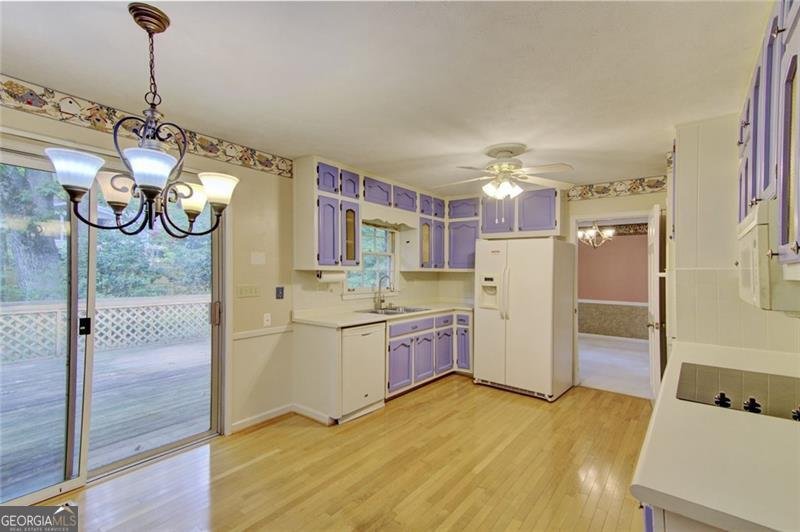 4607 Sudbury Road Dunwoody - Photo 13
