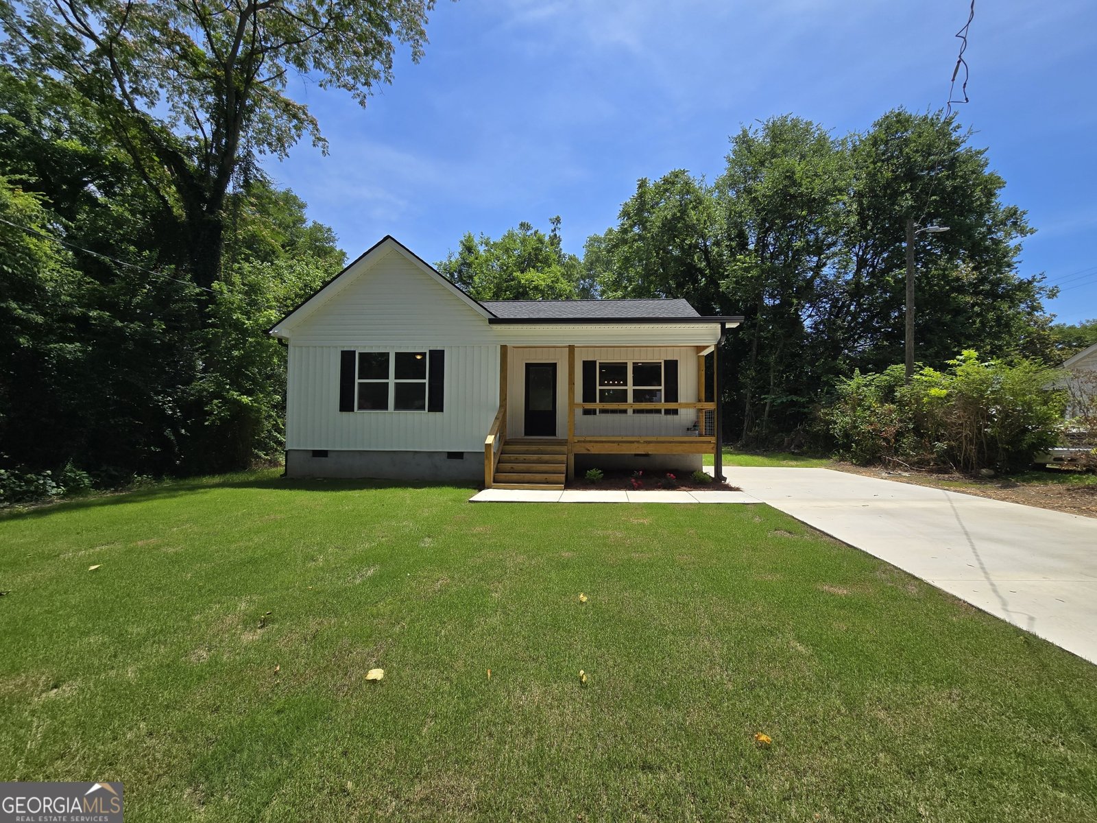 121 Lewis Street Summerville - main photo