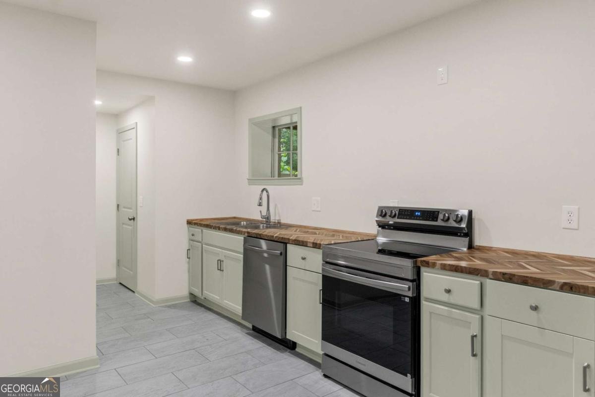 4431 Buckingham Circle Decatur - Photo 14