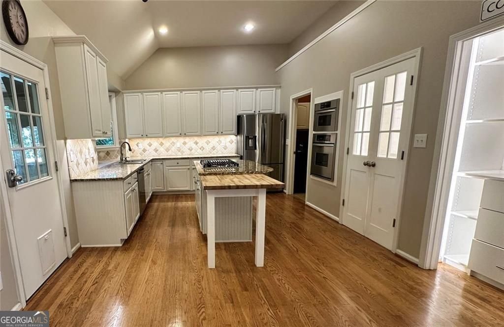 4582 Campenille Court Suwanee - Photo 10