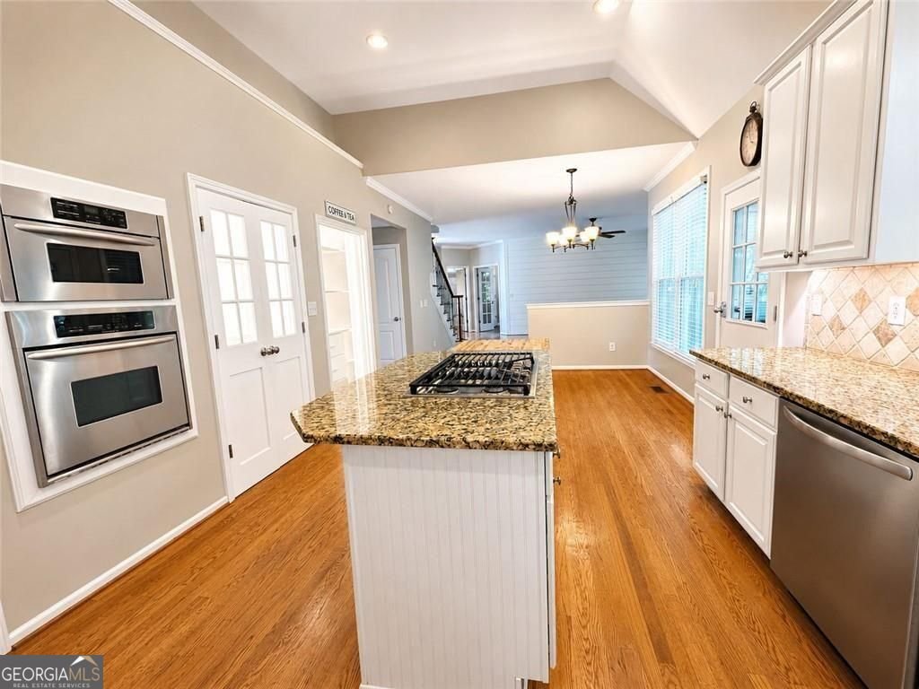 4582 Campenille Court Suwanee - Photo 9