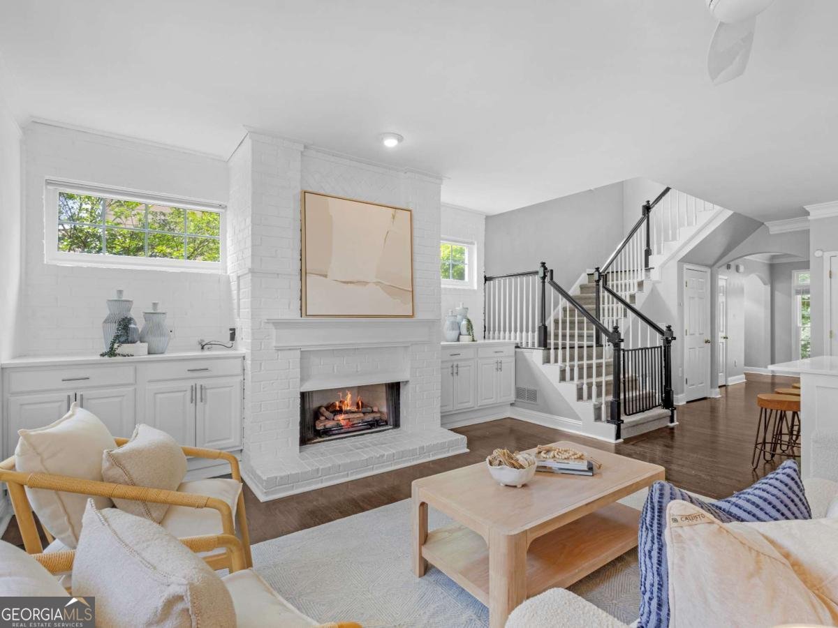 1452 Sylvan Circle Atlanta - Photo 13
