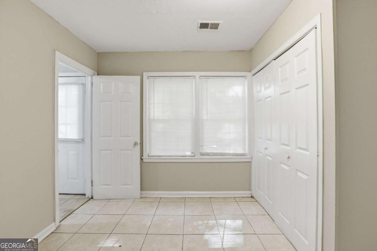 2275 Old Spring Road Smyrna - Photo 13