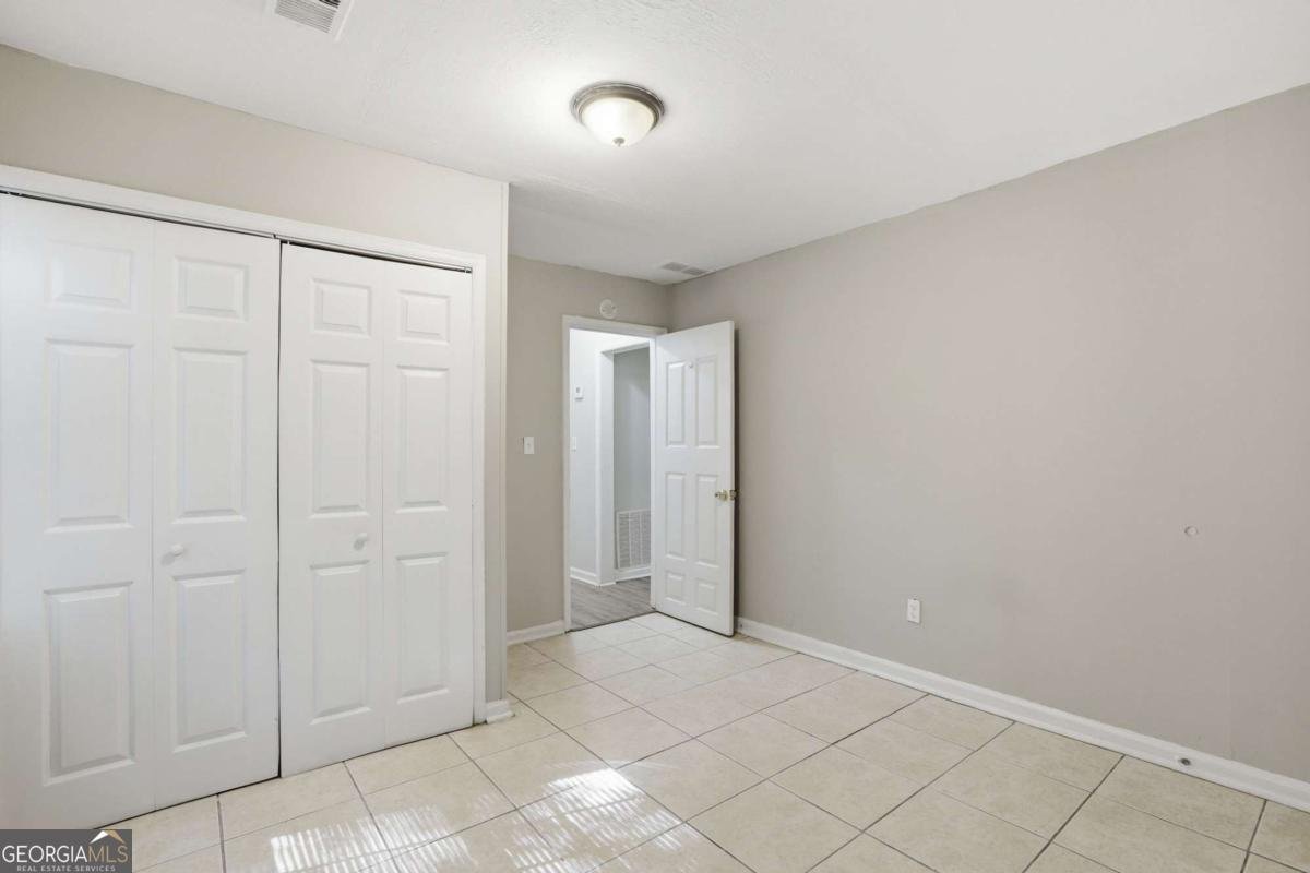 2275 Old Spring Road Smyrna - Photo 14