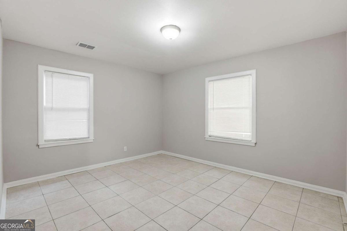 2275 Old Spring Road Smyrna - Photo 17
