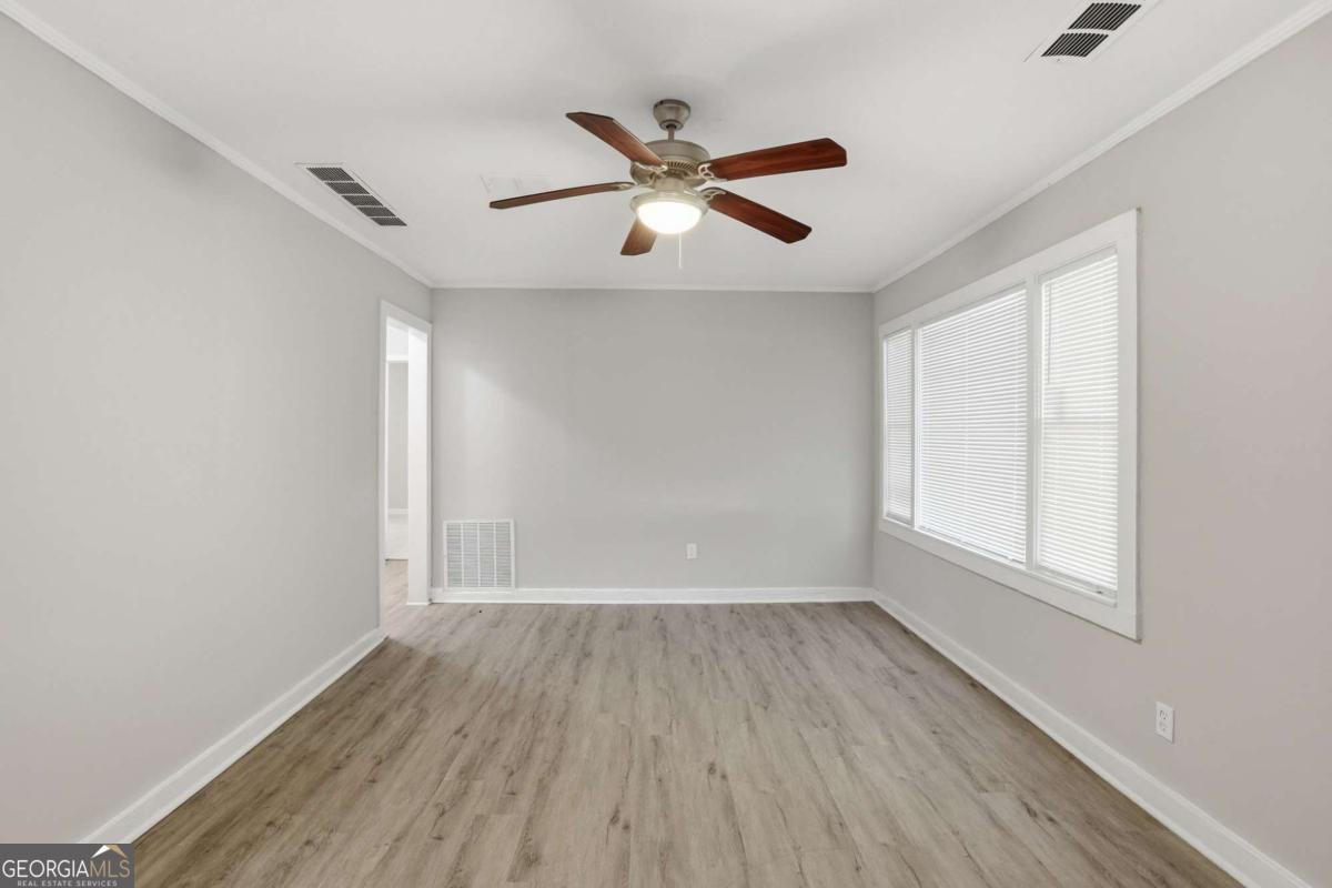 2275 Old Spring Road Smyrna - Photo 7