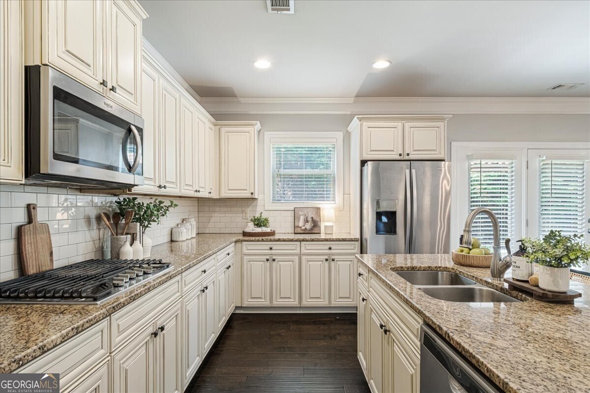 1305 Roswell Manor Circle Roswell - Photo 21