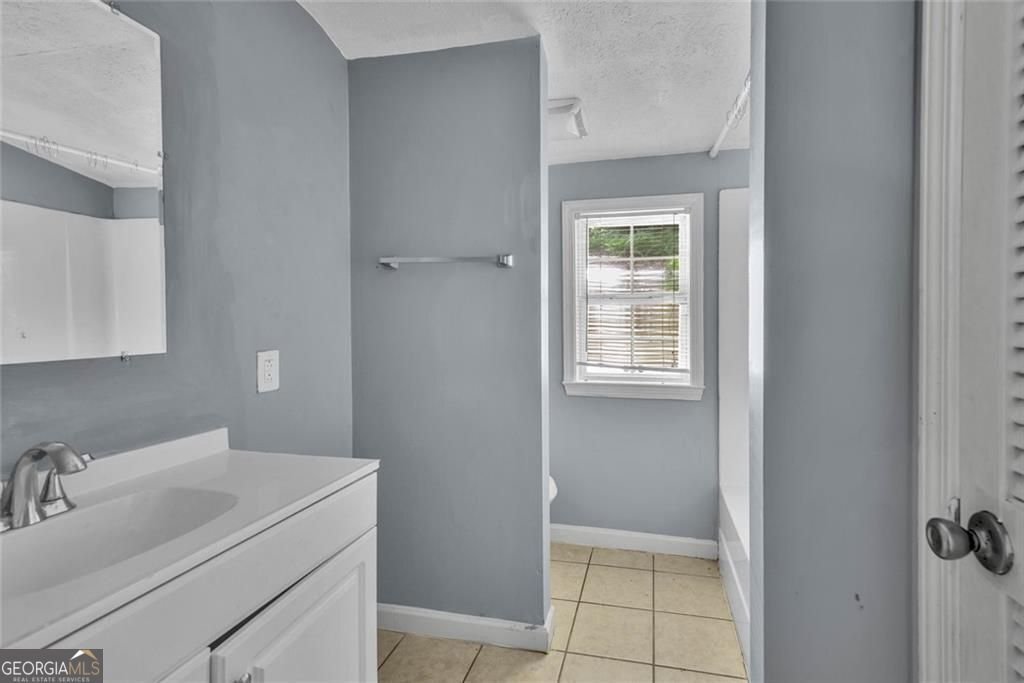 281 Valley Lake Drive Stone Mountain - Photo 21
