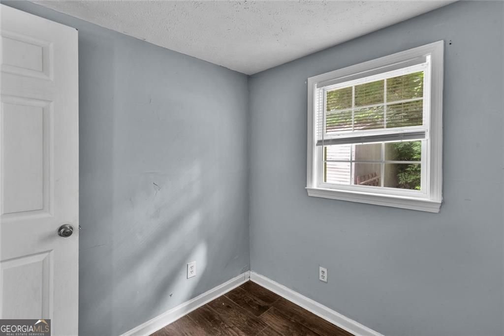281 Valley Lake Drive Stone Mountain - Photo 28