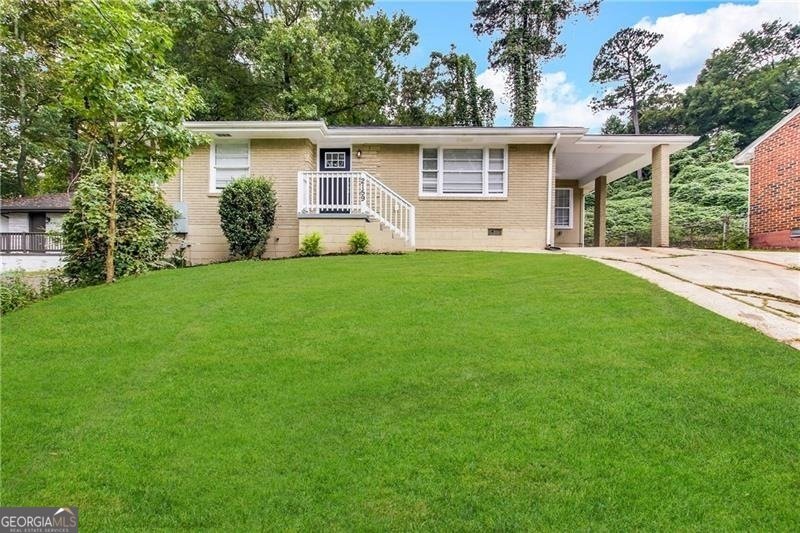 2159 MACON Drive Atlanta - main photo