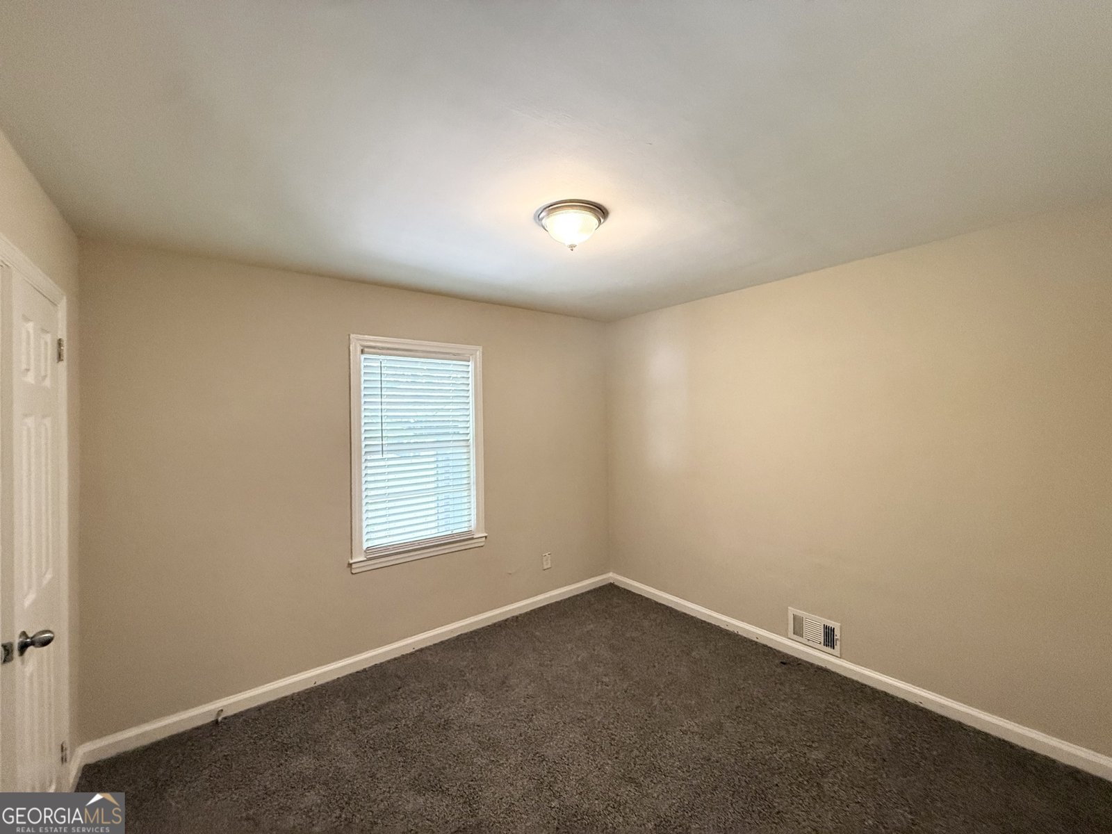 2159 MACON Drive Atlanta - Photo 6