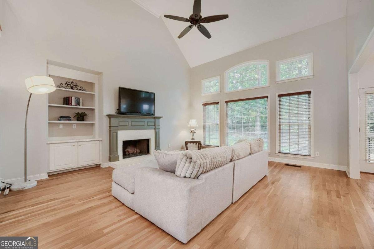 3908 Halisport Drive Kennesaw - Photo 6