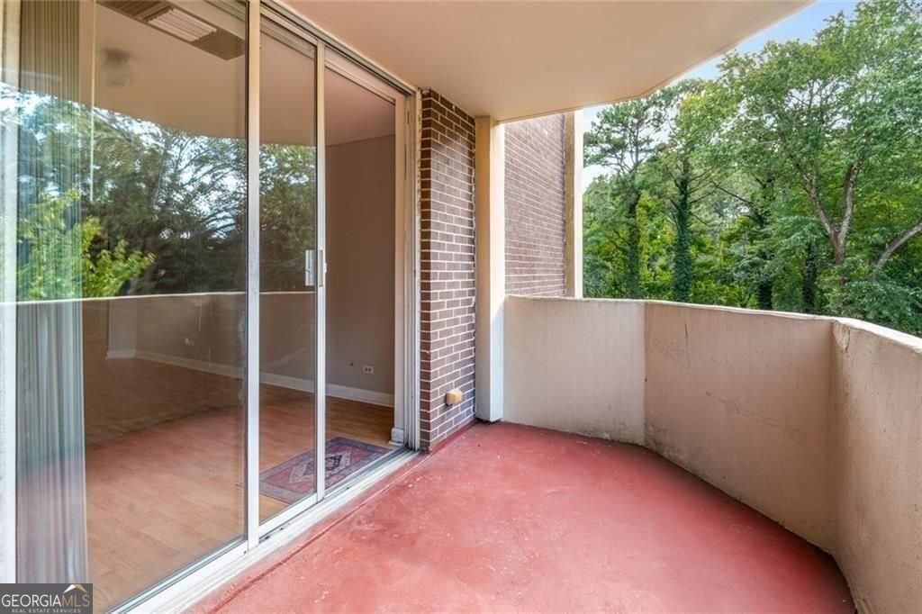 1501 Clairmont Road Decatur - Photo 7